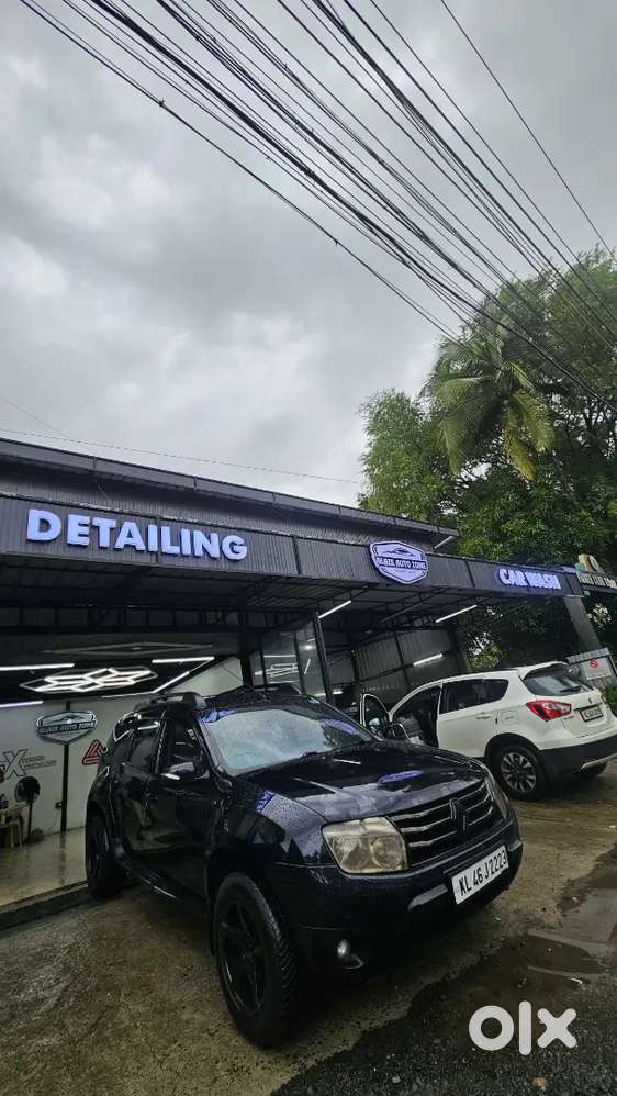 Renault Duster 2013 Diesel 140000 Km Driven