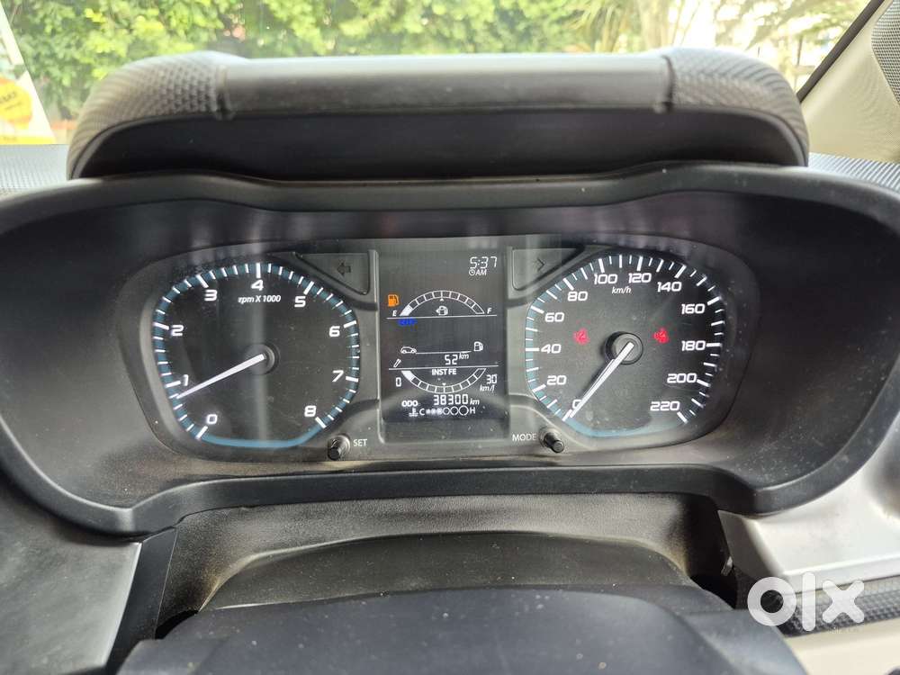 Tata Altroz 1.5 Xm Plus Diesel, 2022, Diesel