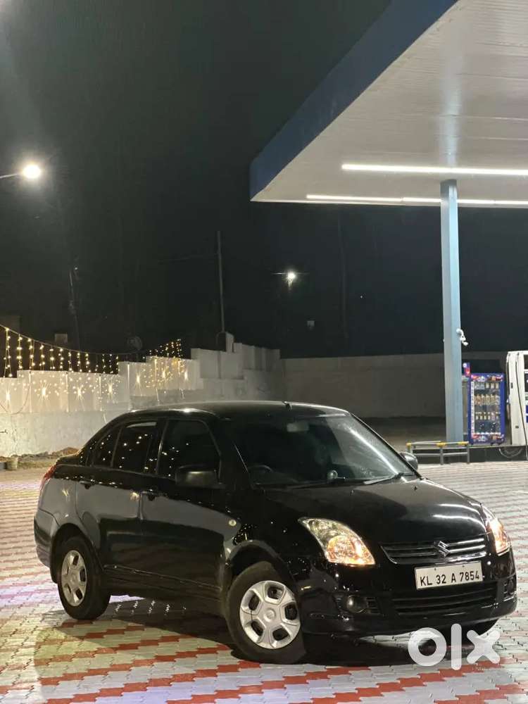 Maruti Suzuki Dzire 2009 Petrol 130000 Km Driven