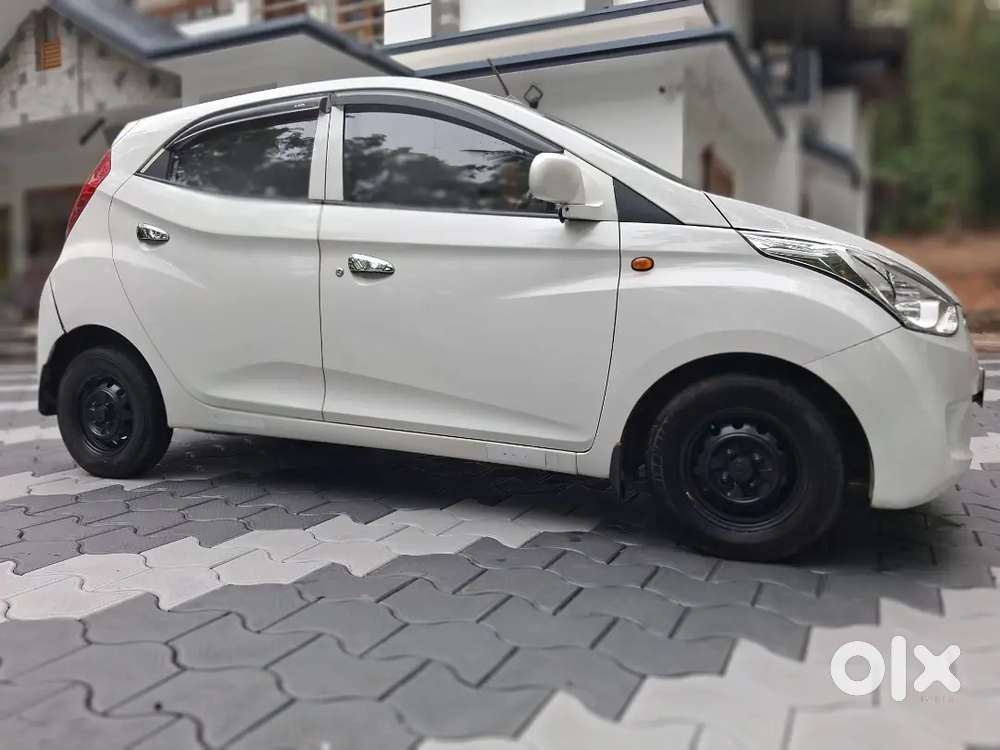 Hyundai Eon 2014 Cng & Hybrids Well Maintained