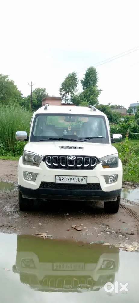 Mahindra Scorpio 2017 Diesel Well Maintained