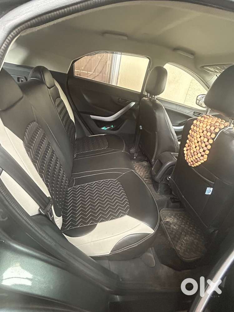 Tata Nexon Xm Petrol 2020