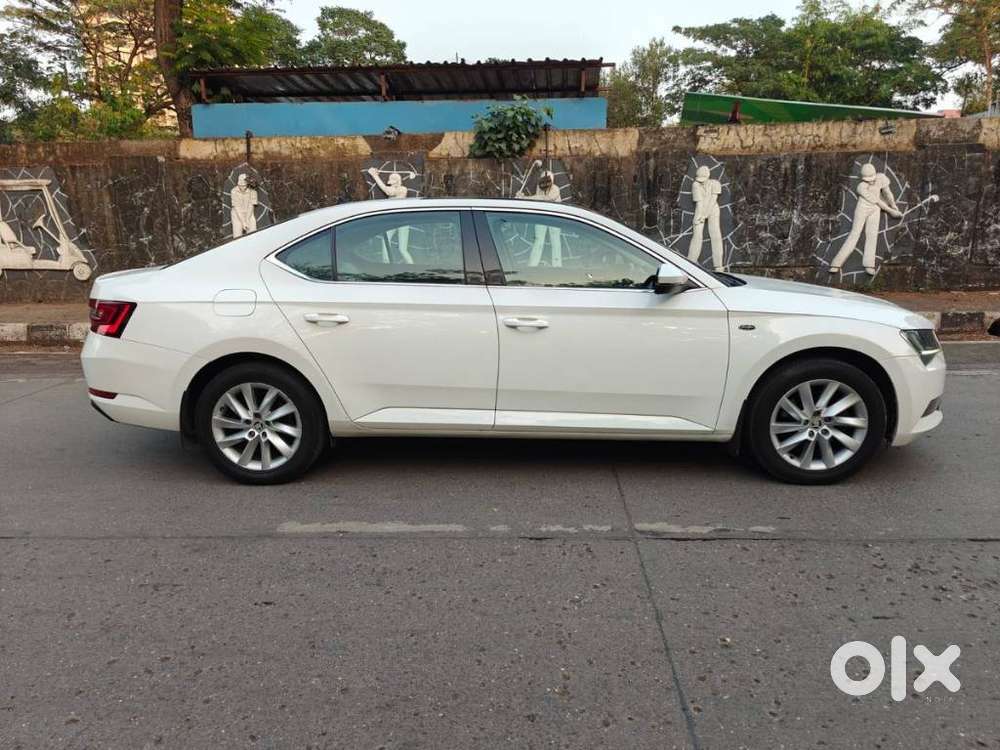 Skoda Superb Lk 1.8 Tsi At, 2017, Petrol