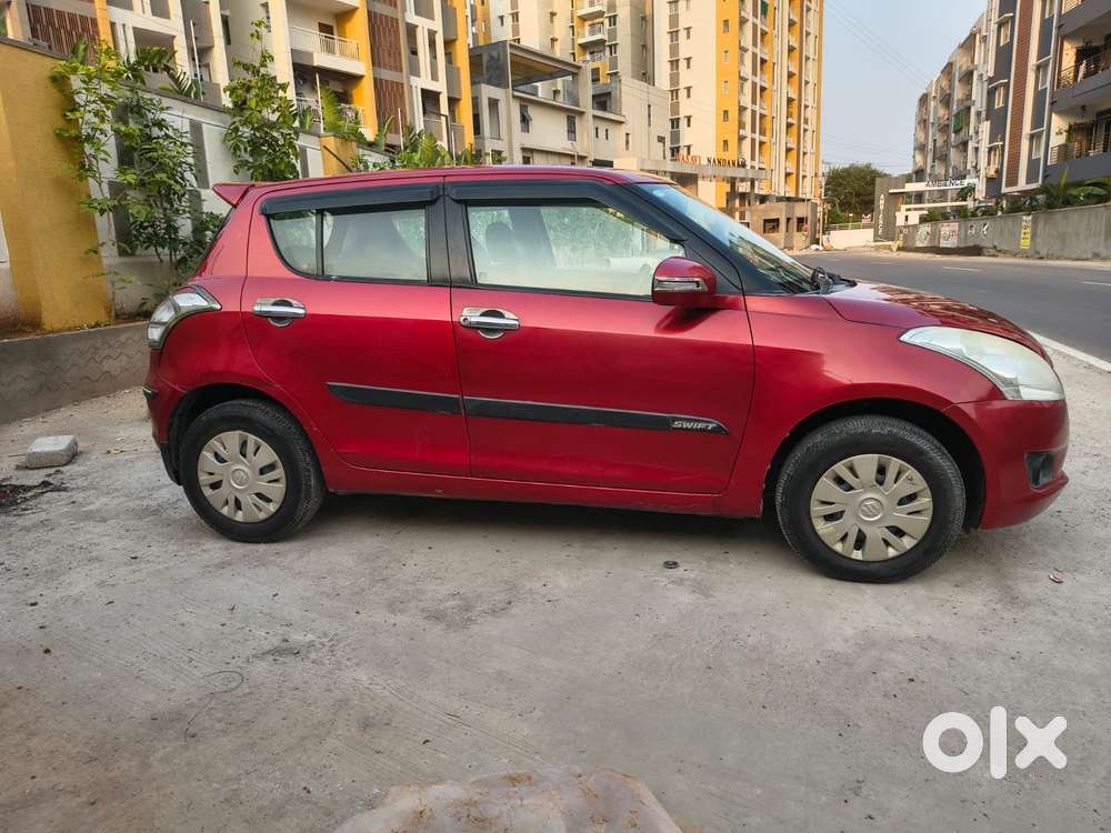 Maruti Suzuki Swift Vxi + Manual, 2014, Petrol