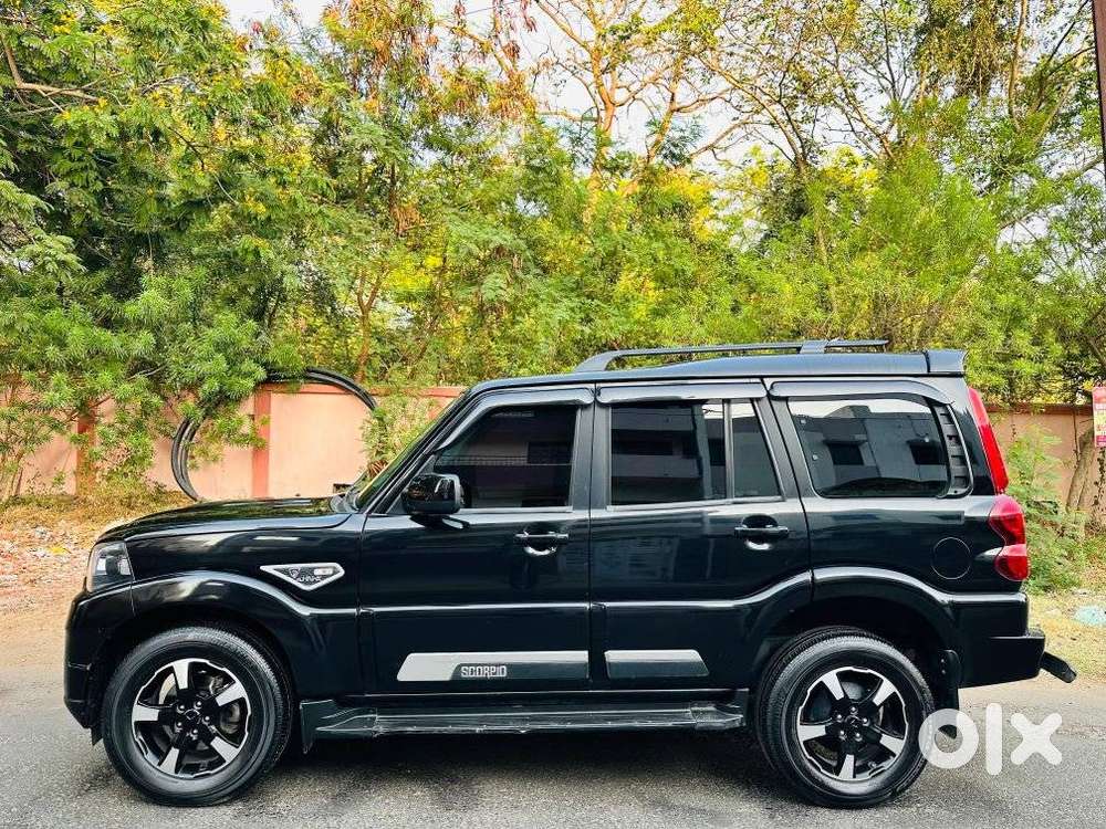Mahindra Scorpio Classic 2.2 S 11 Mt 7 Cc, 2025, Diesel