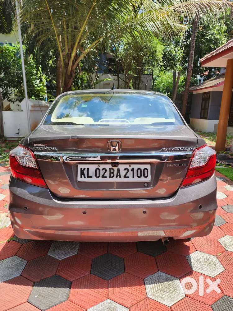 Honda Amaze 2017 Petrol Automatic Well Maintained