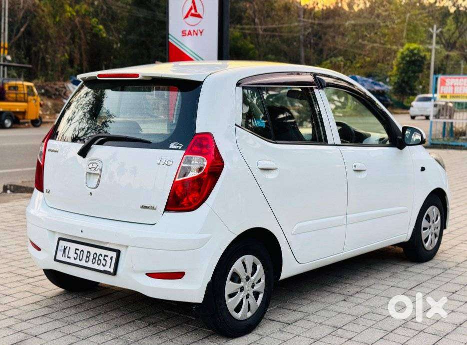 Hyundai I10 Sportz 1.1l, 2012, Petrol