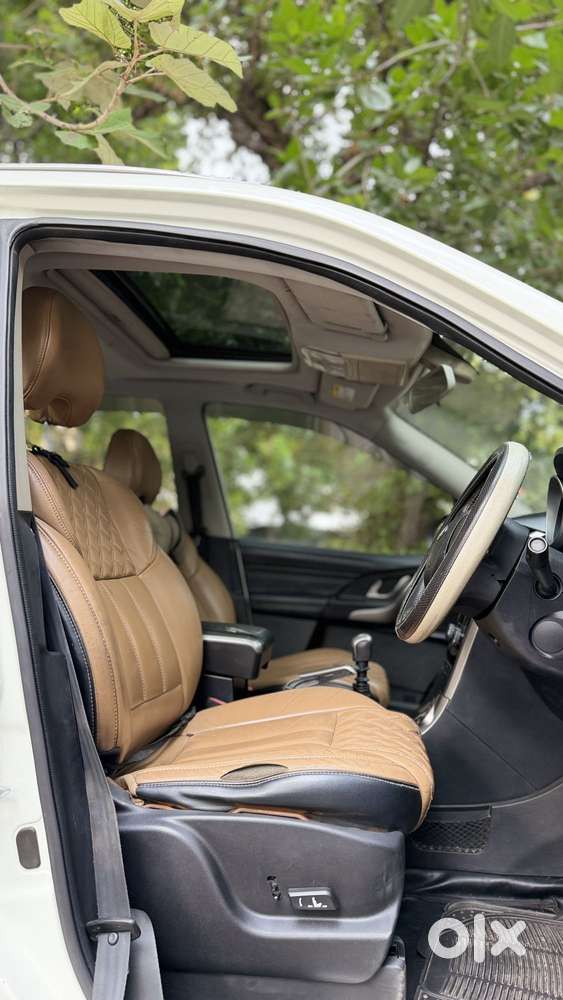 Mahindra Xuv500 W11 Option, 2018, Diesel