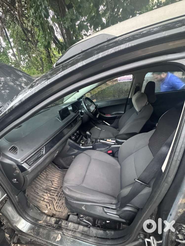 Tata Nexon Petrol 2024