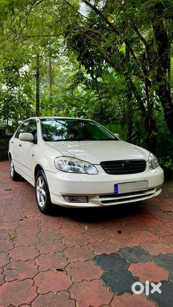 Doctor Owned Toyota Corolla