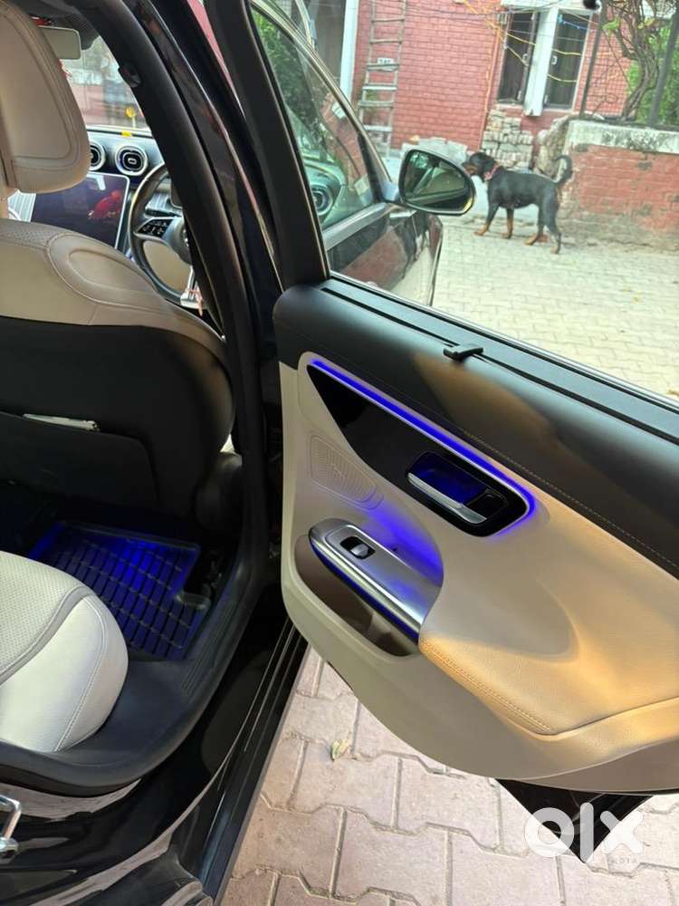 Brand New Condition C 200