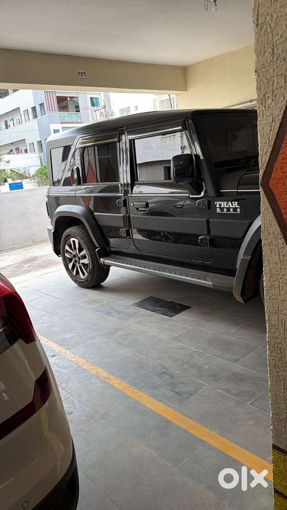 Mahindra Thar Roxx 2025