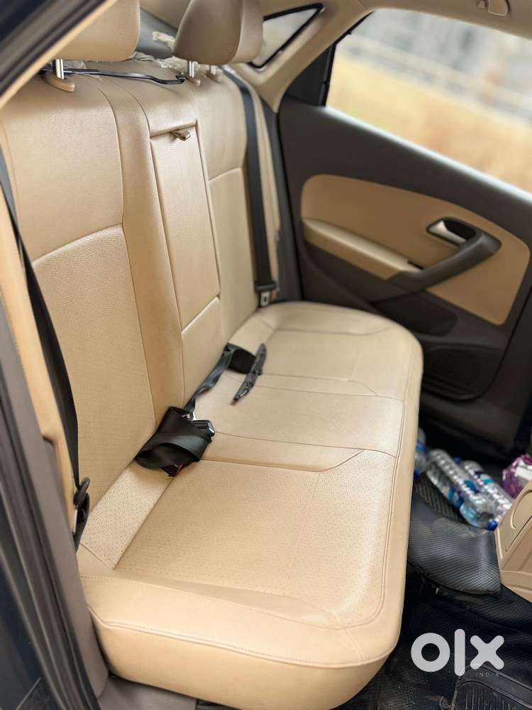 Volkswagen Vento 1.2 Tsi Highline At, 2016, Petrol