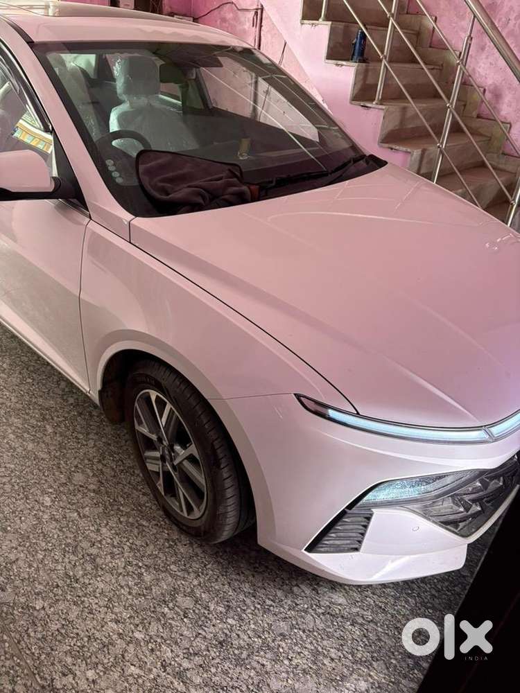 Hyundai New Verna 2025 Petrol 6000 Km Driven