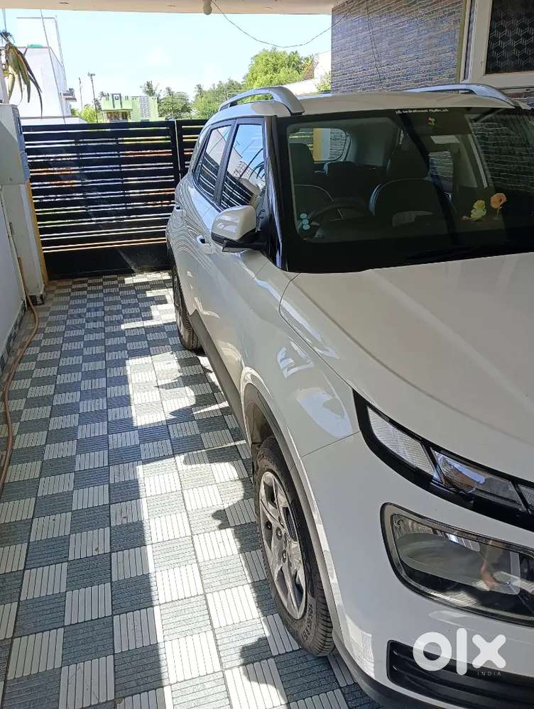 2023 Hyundai Venue Diesel Car