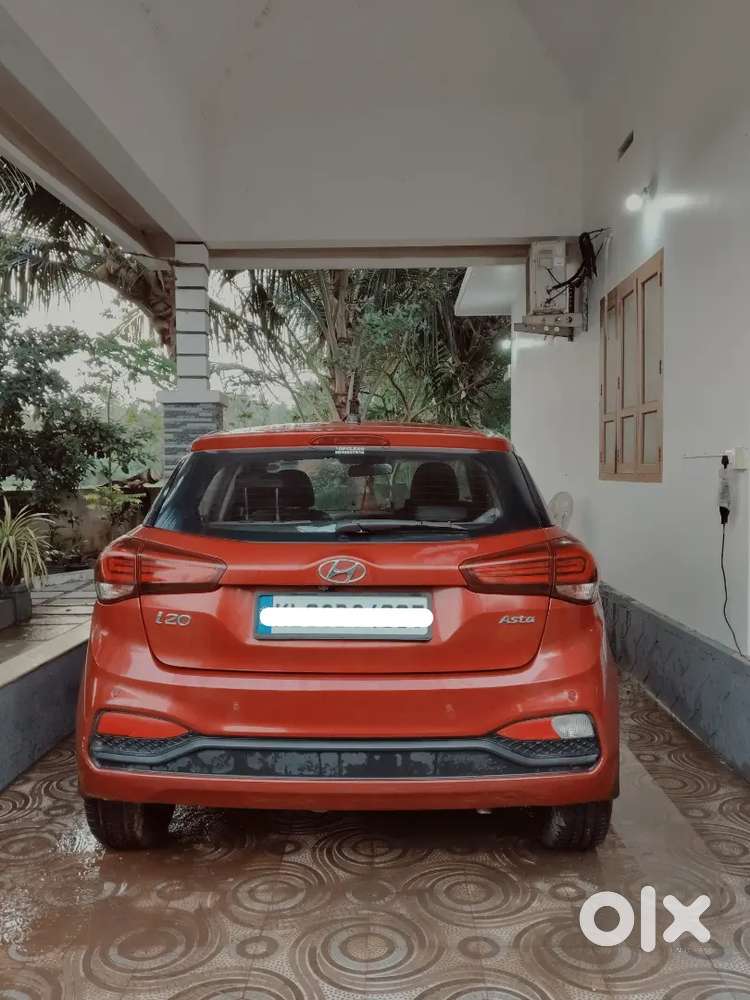 Hyundai I20 2018 Petrol Well Maintained Single Owner Used