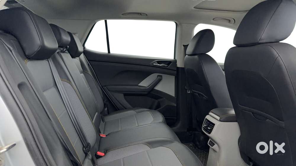 Skoda Kushaq Style 1.5 Tsi Dsg Dual Tone, 2021, Petrol