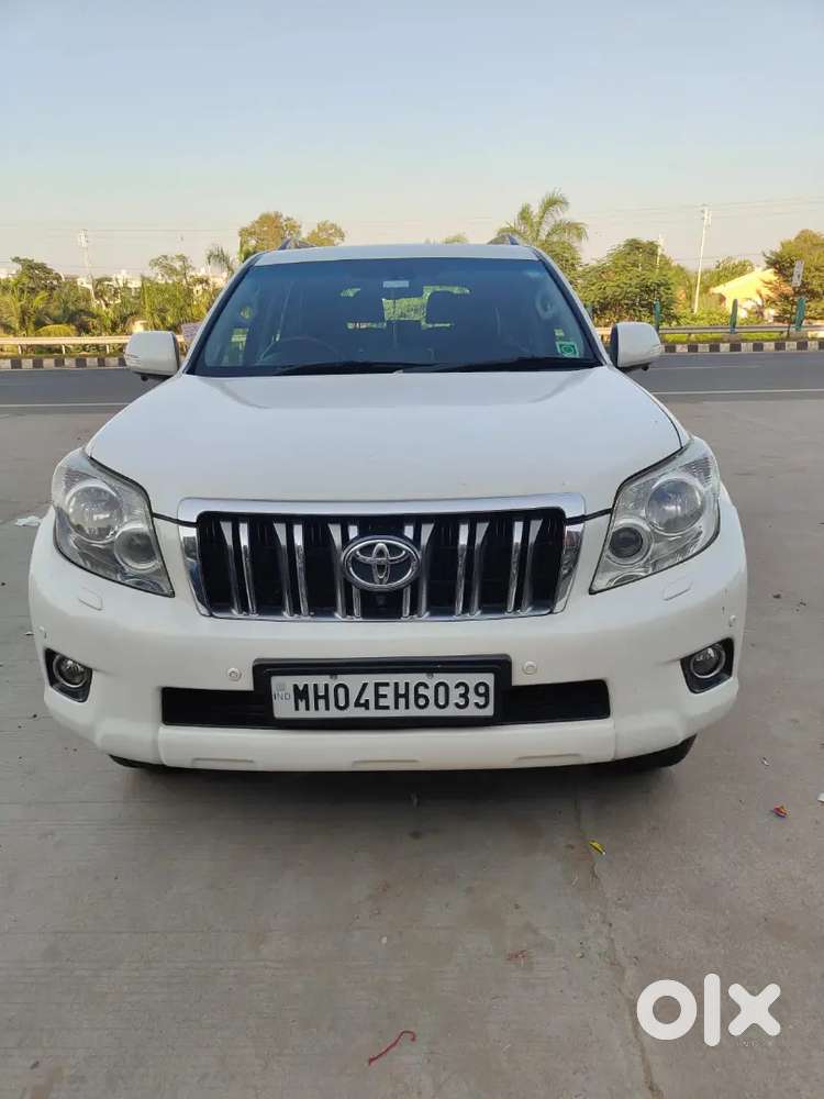 Toyota Land Cruiser 2011