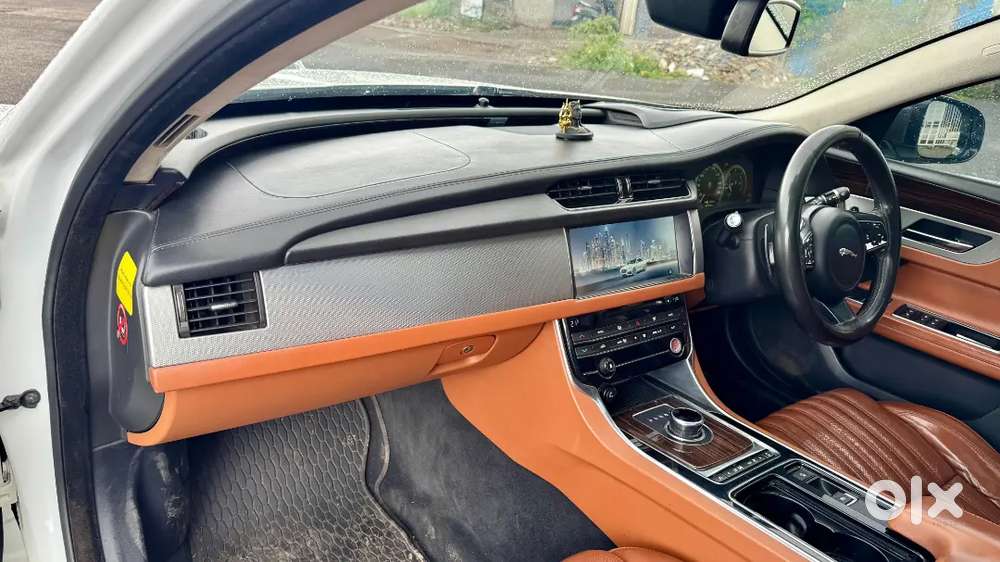 Limited Edition Jaguar Xf 2.0 Portfolio