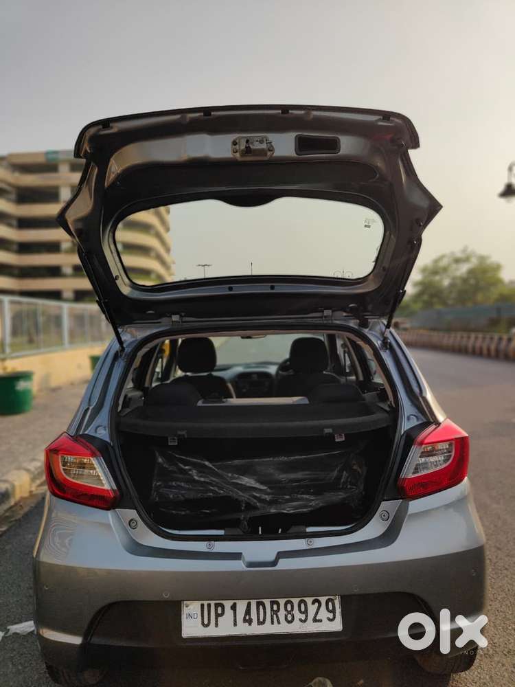 Tata Tiago 1.2 Revotron Xta, 2018, Petrol