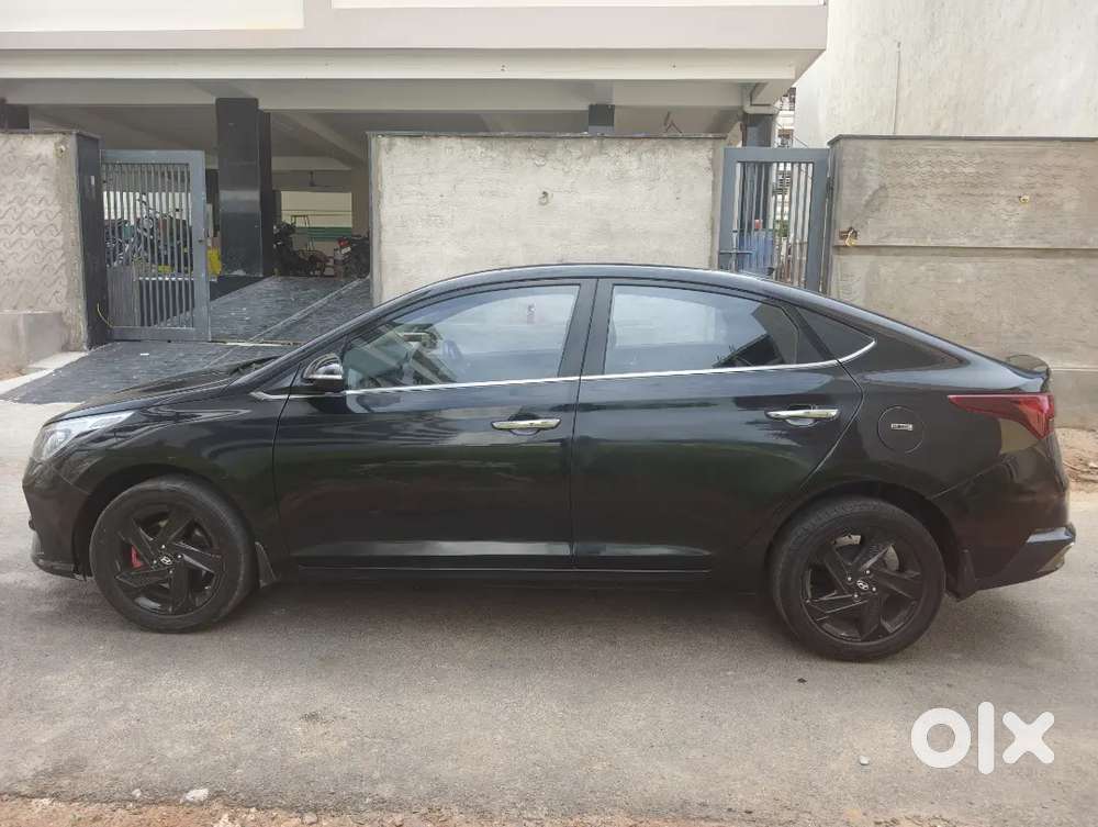 Hyundai Fluidic Verna Diesel 2022