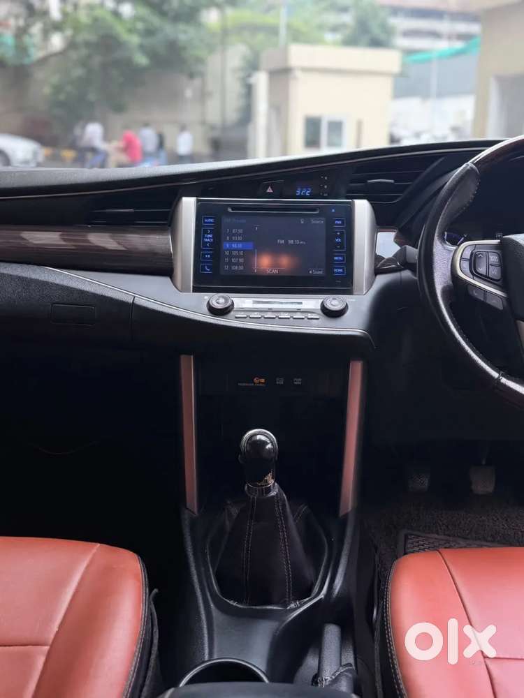 Toyota Innova Crysta G 8 Str, 2016, Diesel