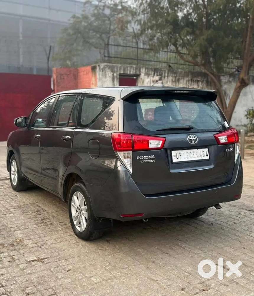 Toyota Innova Crysta 2019 Diesel 70000 Km Driven