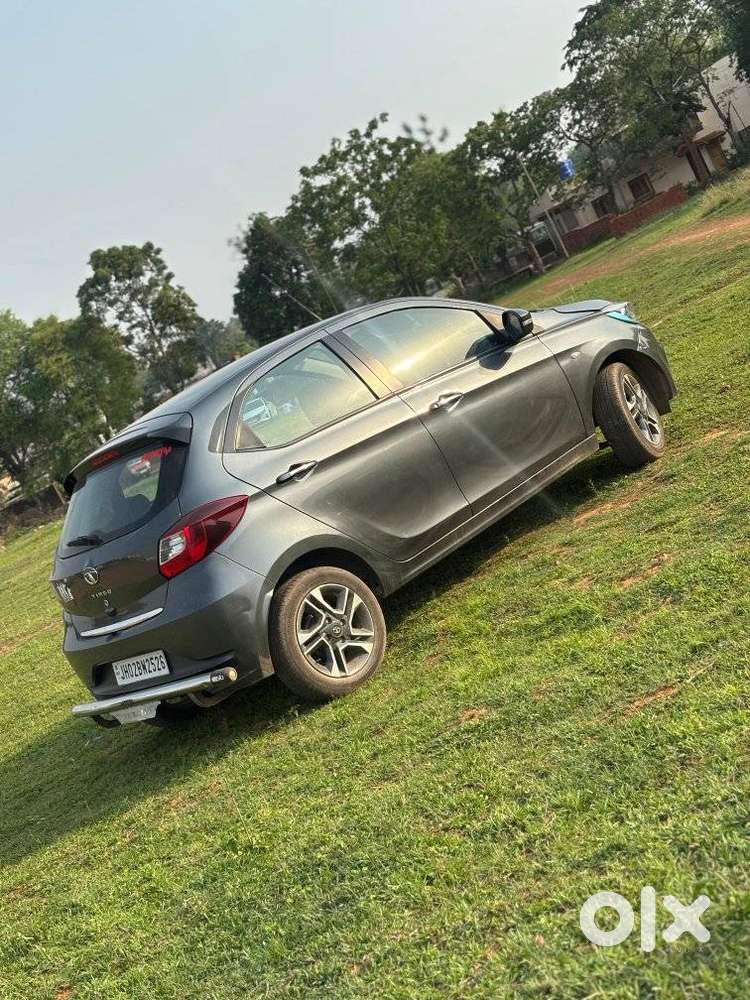 Tata Tiago Xz Plus, 2023, Petrol
