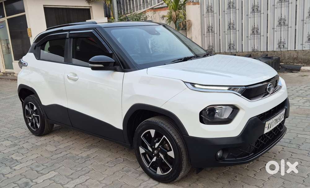 Tata Punch 1.2 Revotron Creative Dual Tone, 2022, Petrol