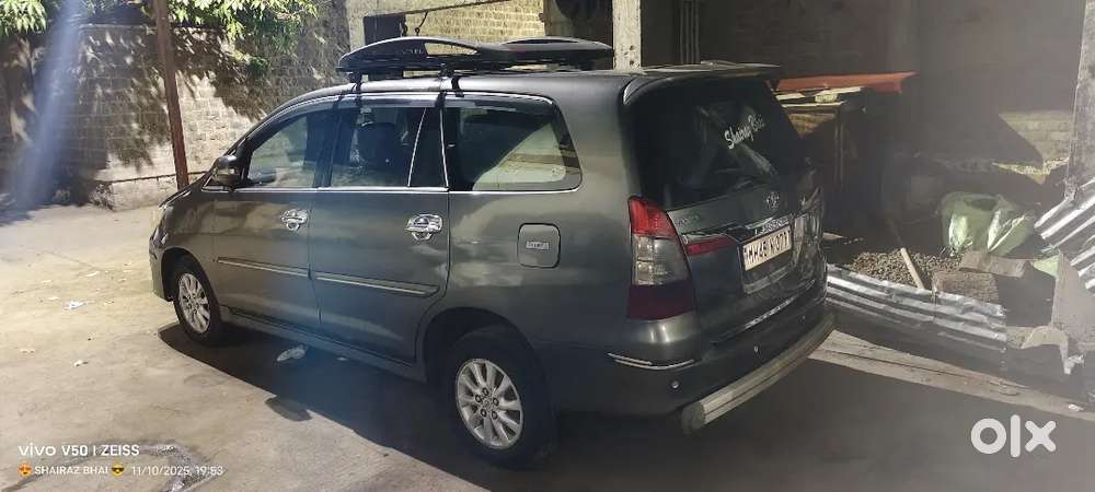 Toyota Innova 2012 Diesel Well Maintained