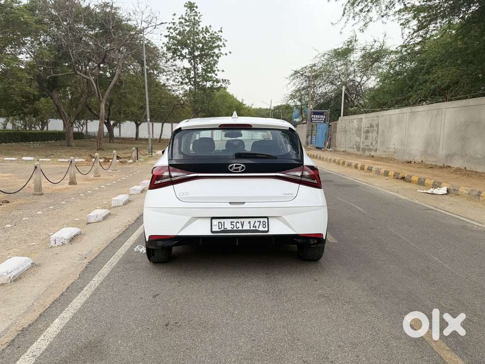 Hyundai New I20 1.2 Asta (o) Mt, 2023, Petrol