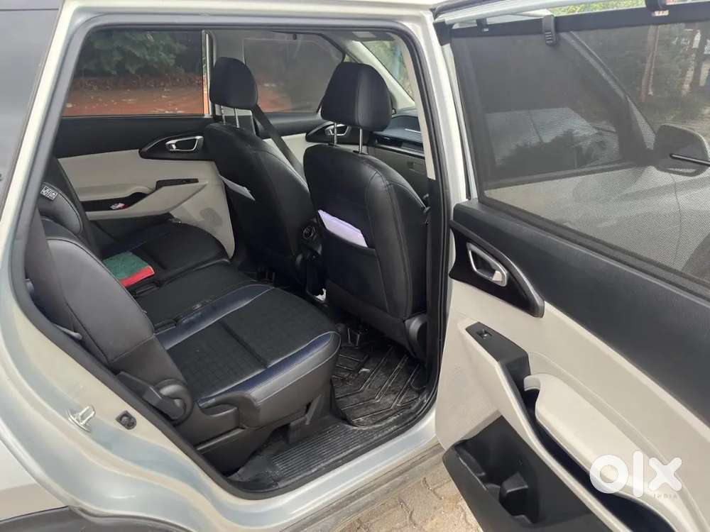 Kia Carens Clavis 2026 Petrol 9200 Km Driven