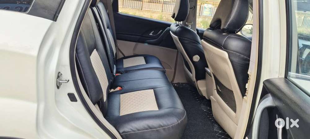 Mahindra Xuv500 W10 At, 2016, Diesel