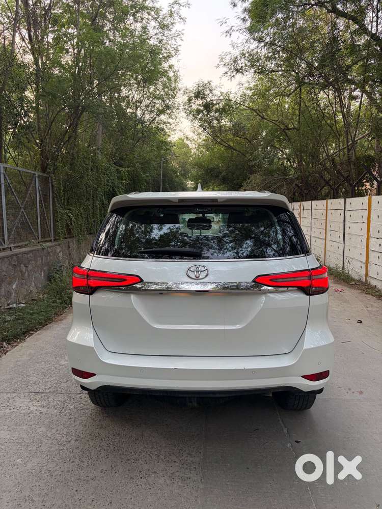 Toyota Fortuner 4x2 At 2.8 Diesel, 2023, Diesel