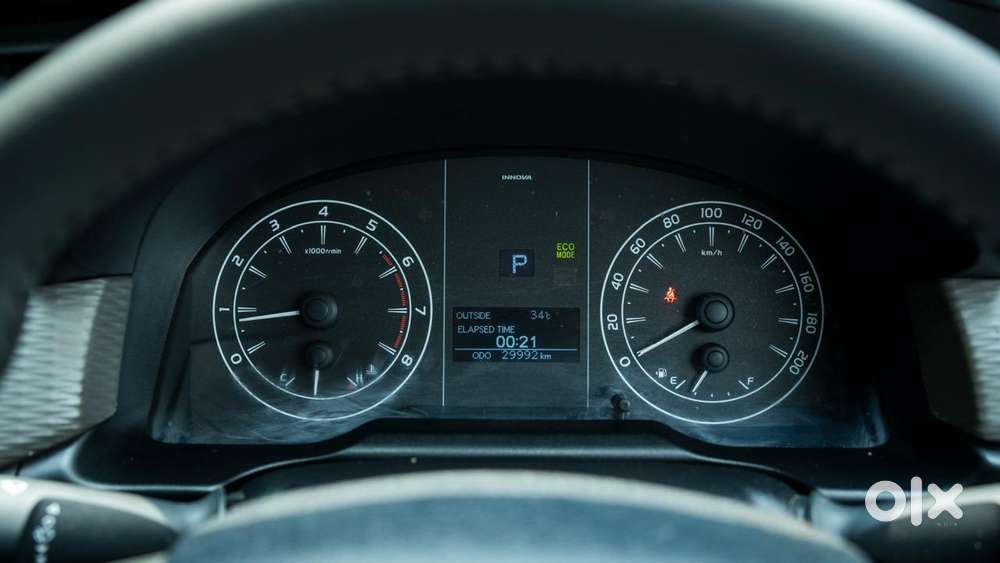 Toyota Innova Crysta 2.8 Gx At, 2022, Petrol