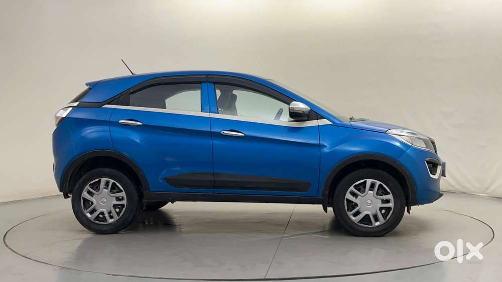 Tata Nexon 1.5 Revotorq Xma Amt (s), 2018, Petrol