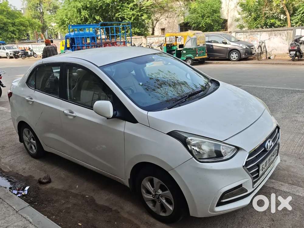 Hyundai Xcent + Cng