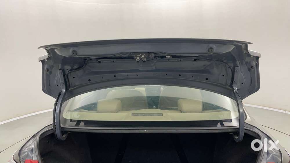 Maruti Suzuki Dzire 1.2 Vxi, 2018, Petrol