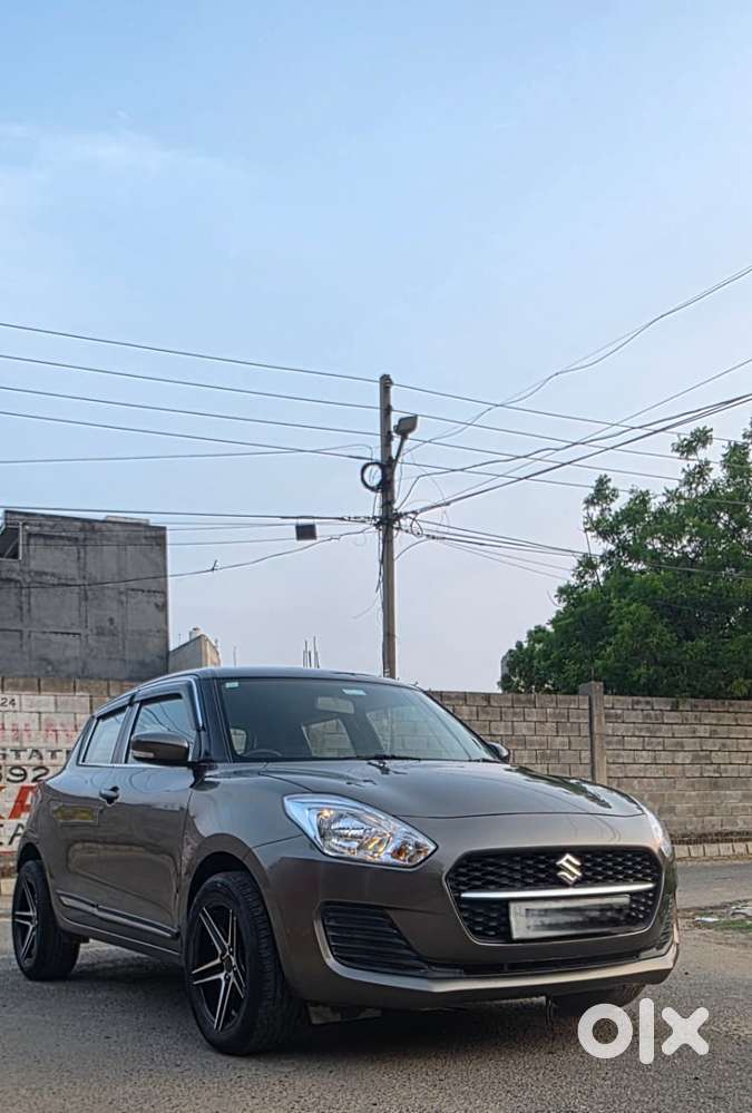 Maruti Suzuki Swift Vxi 1.2 Abs Bs-iv, 2023, Petrol