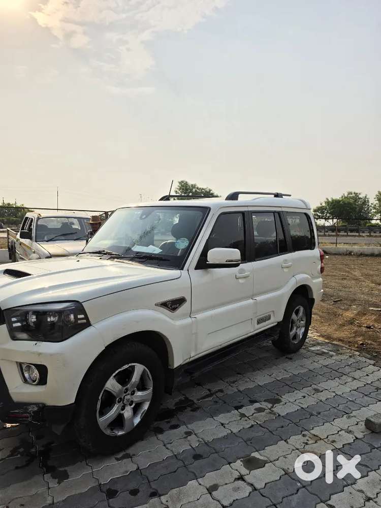 Mahindra Scorpio Classic 2021 Diesel Well Maintained