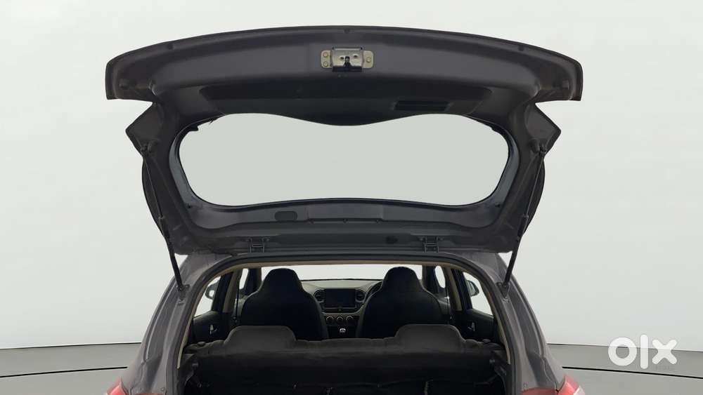 Hyundai Grand I10 Sportz 1.2 Kappa Vtvt, 2017, Petrol
