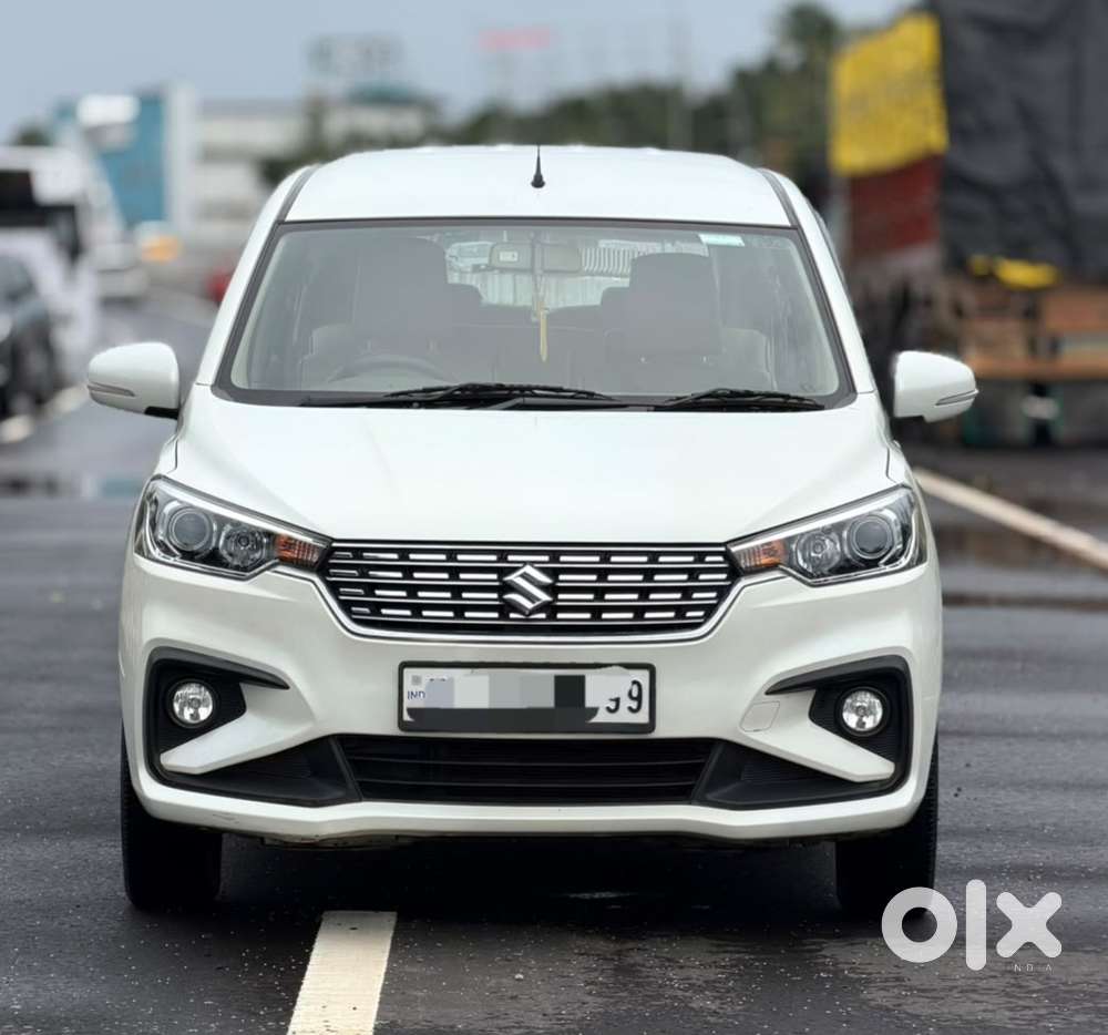 Maruti Suzuki Ertiga Vxi Shvs, 2022, Petrol