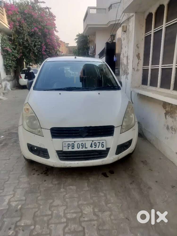 Ritz Petrol Car