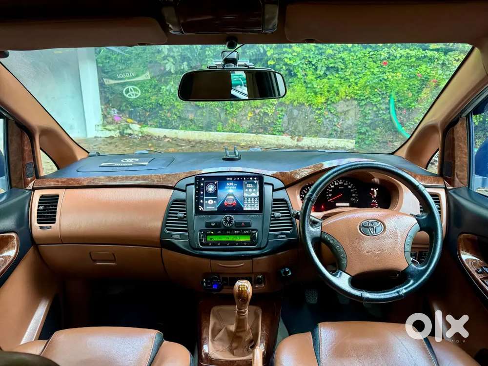 Toyota Innova 2.5 V 2009
