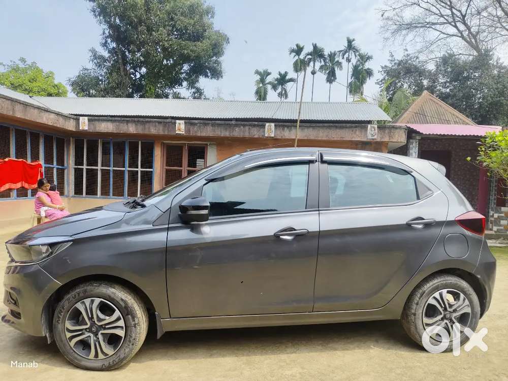 Tata Tiago 2024 Petrol Well Maintained