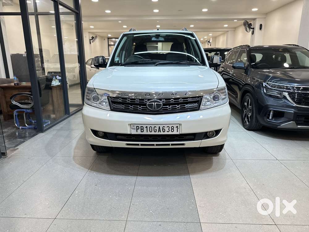 Tata Safari Storme Vx, 2016, Diesel