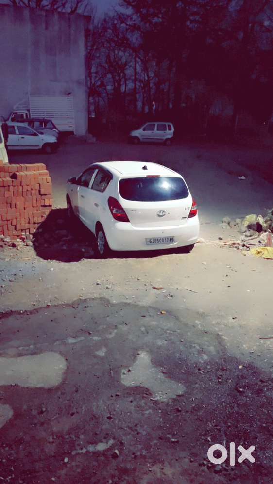 Hyundai I20 2011 Cng & Hybrids Good Condition