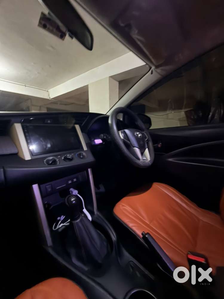 Toyota Innova Crysta 2018