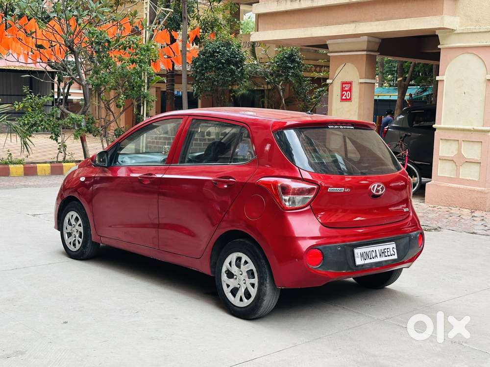 Hyundai Grand I10 Sportz Edition, 2017, Petrol