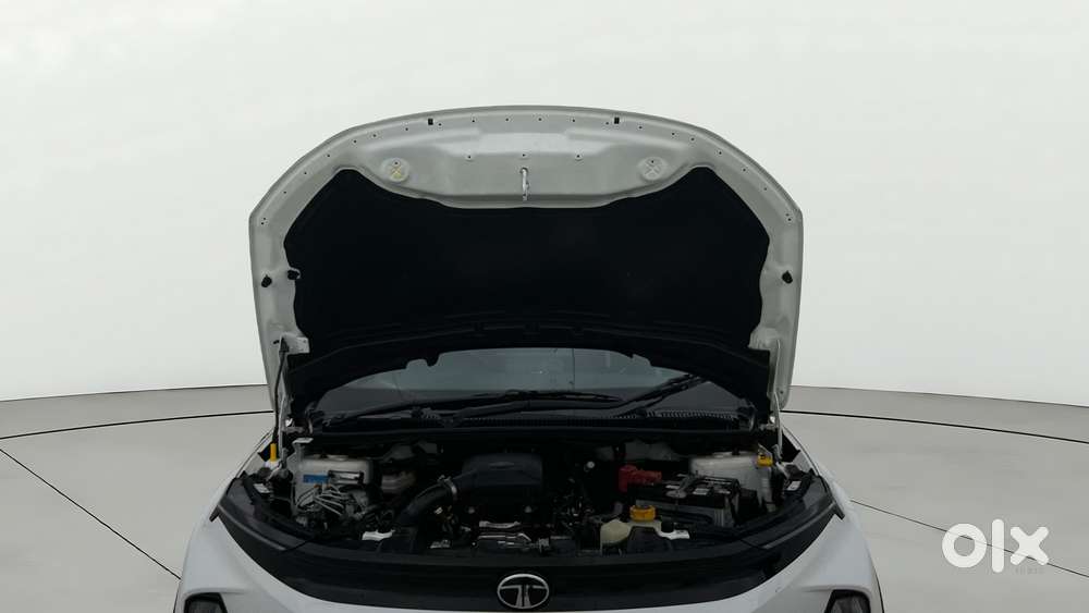 Tata Nexon Creative Plus 1.2 Revotron Petrol 7dca, 2025, Petrol